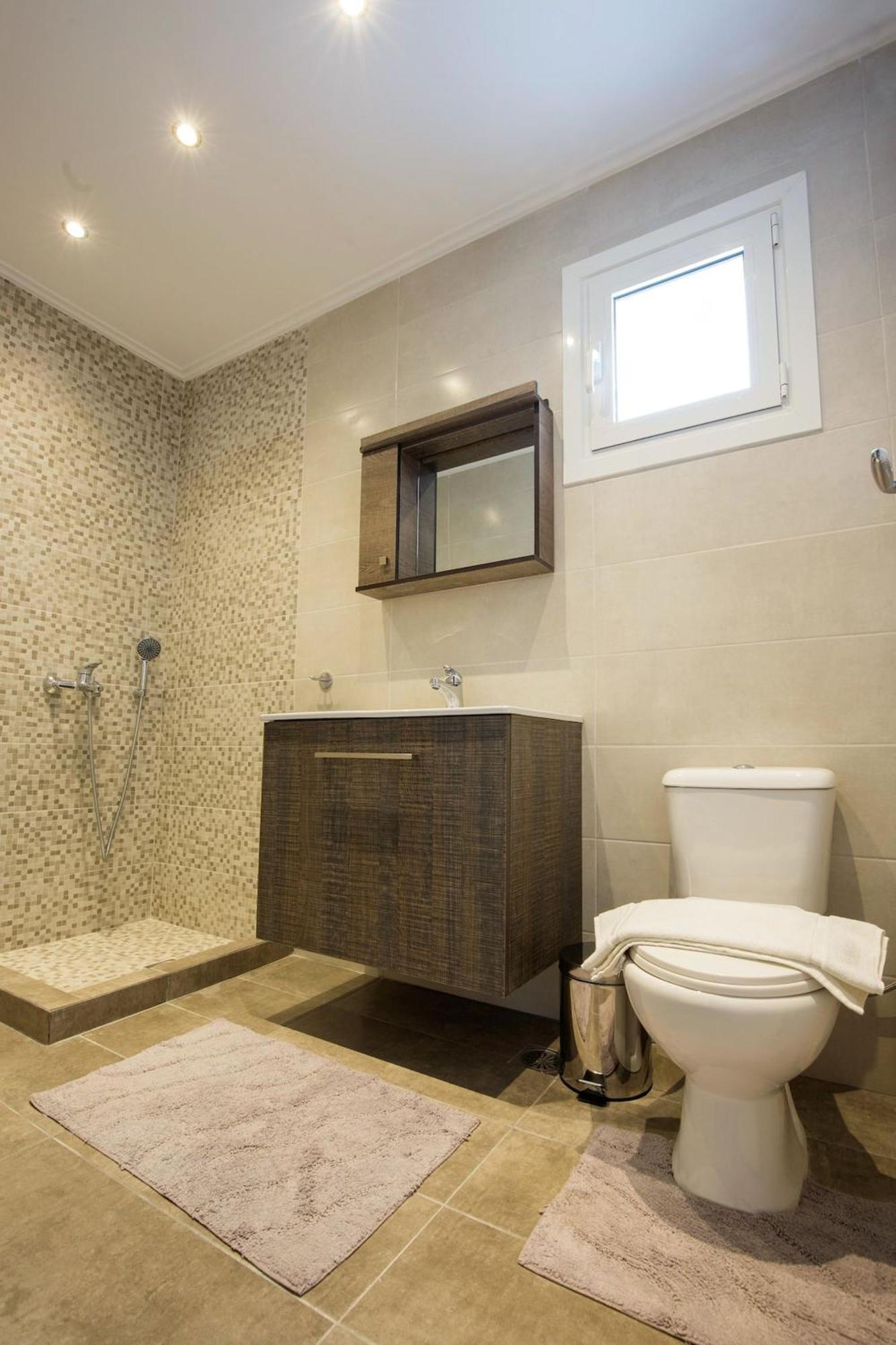 Peaceful Renovated Apartment Near Lycabettus Hill Athens Exterior photo