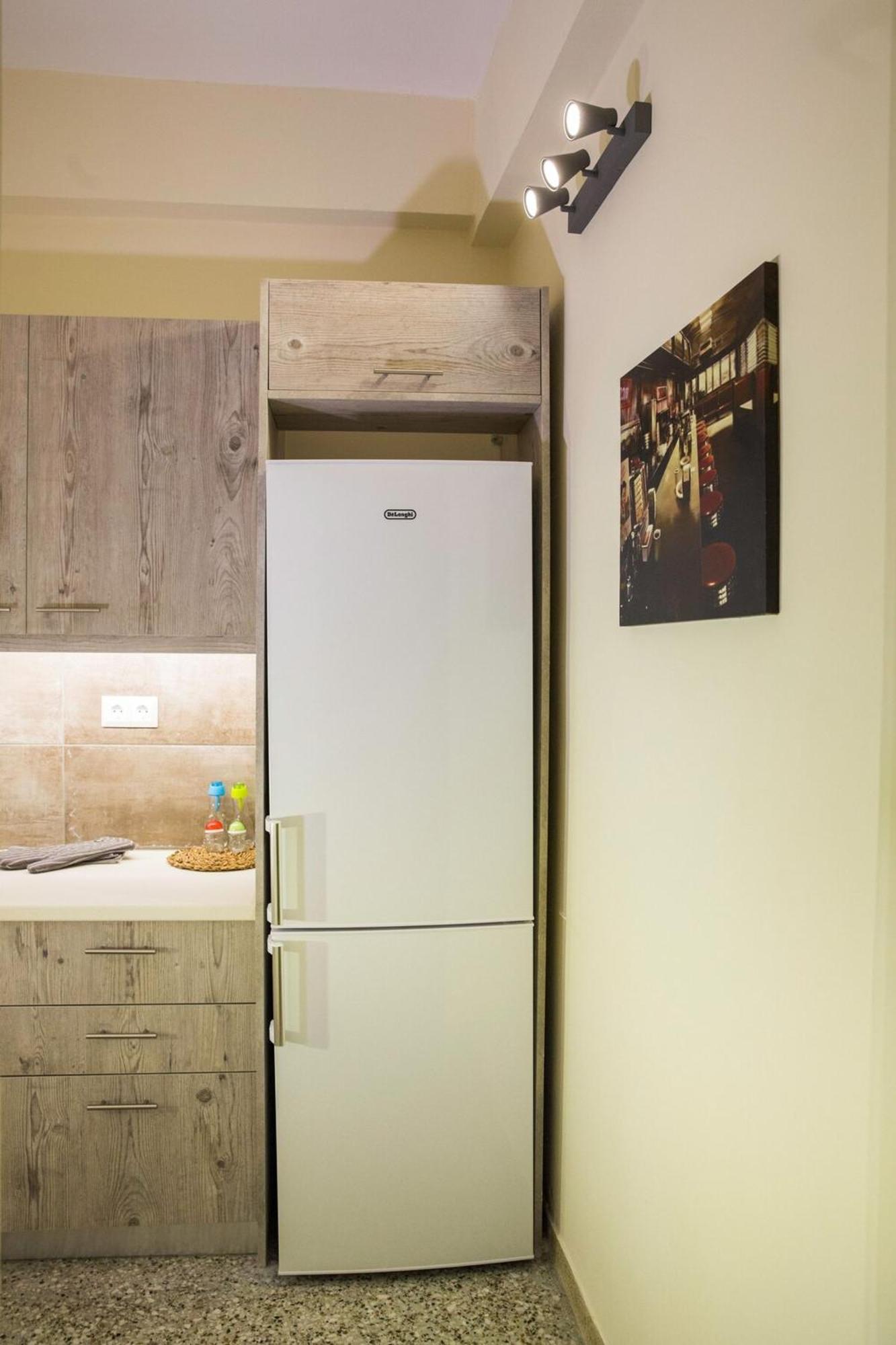 Peaceful Renovated Apartment Near Lycabettus Hill Athens Exterior photo
