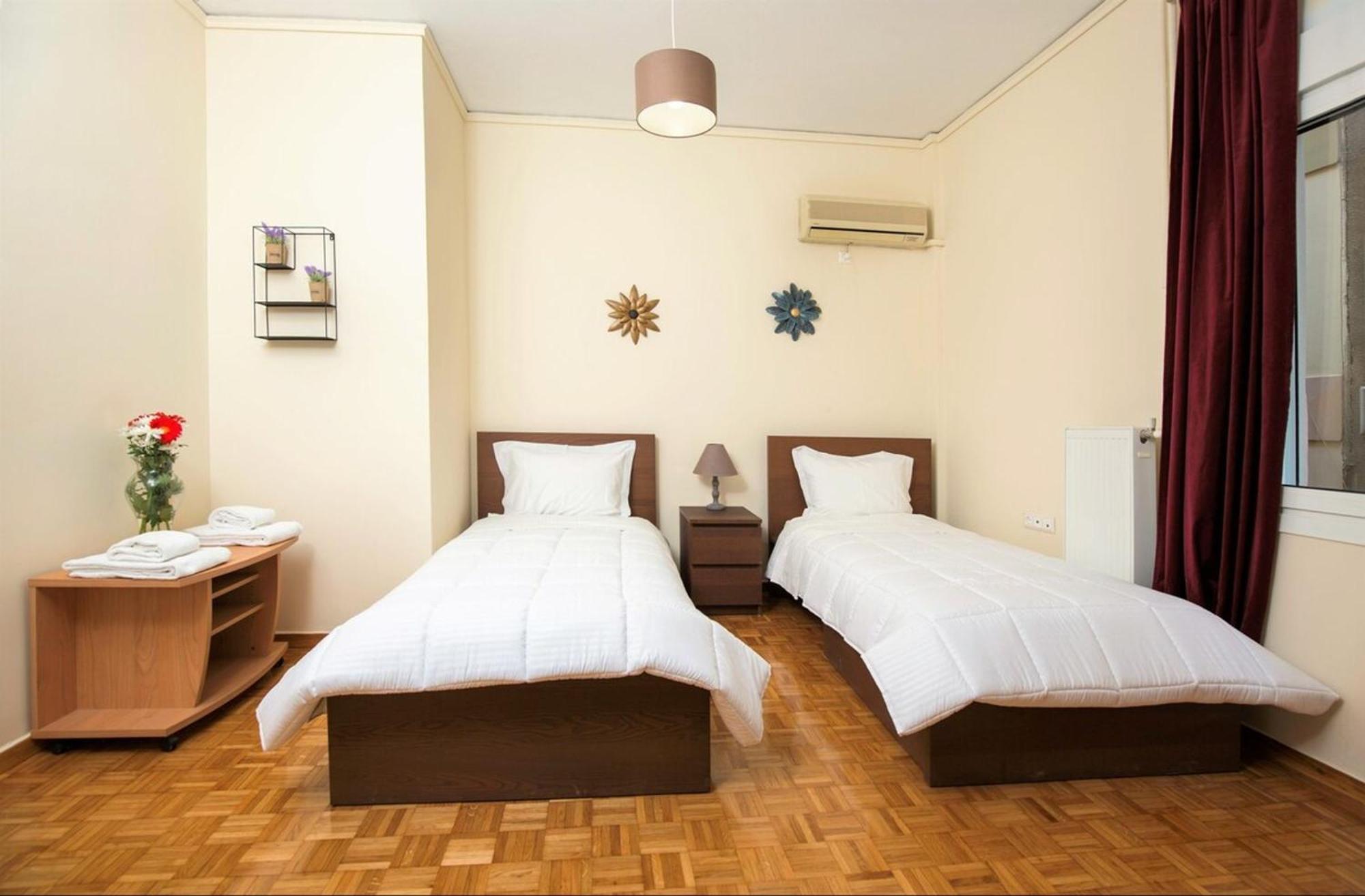 Peaceful Renovated Apartment Near Lycabettus Hill Athens Exterior photo