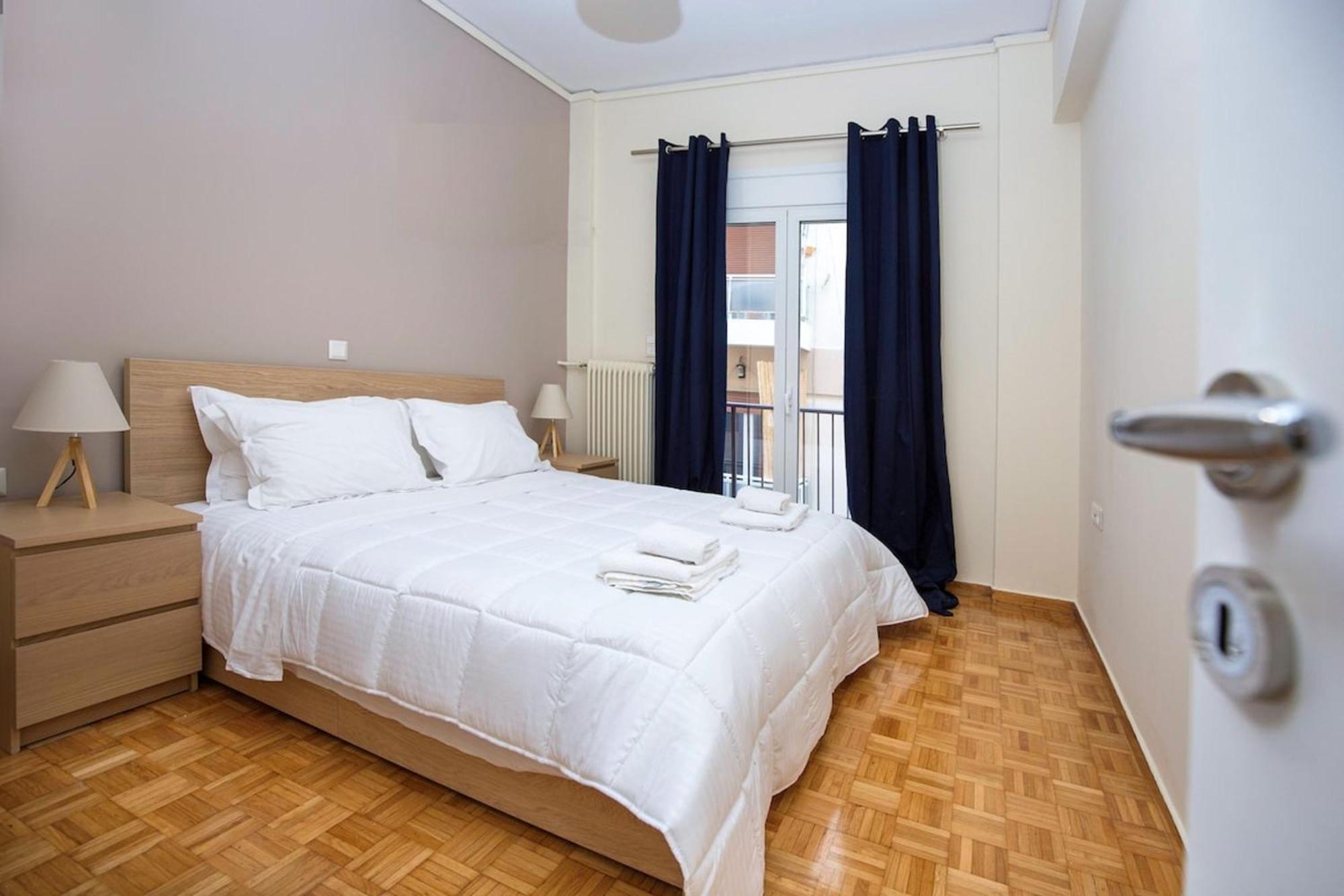 Peaceful Renovated Apartment Near Lycabettus Hill Athens Exterior photo